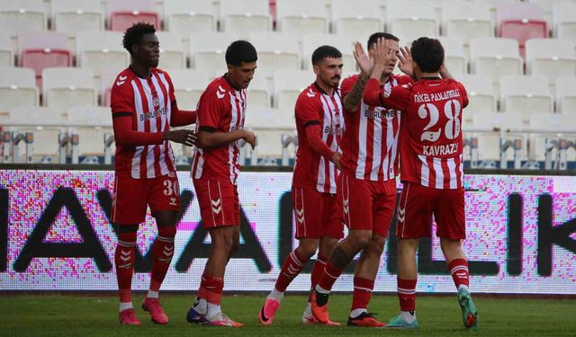 Sivasspor, Trendyol 1. Lig'de Pendikspor'u Farklı Geçti: 4-1