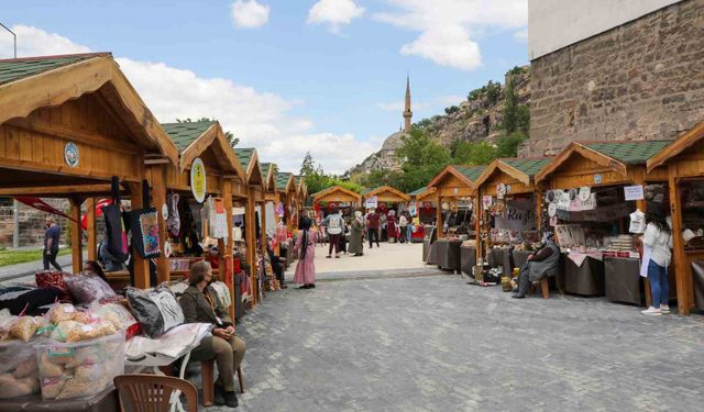 Talas'ta Kadın Girişimciler İçin Maharetli Eller Pazarı Açılıyor