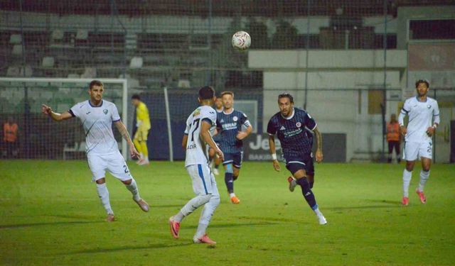TFF 2. Lig'de Fethiyespor, Karacabey Belediyespor'a 1-0 Yenildi