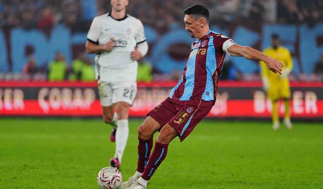 Trabzonspor, Süper Lig'de Beşiktaş'ı 2-0 mağlup etti