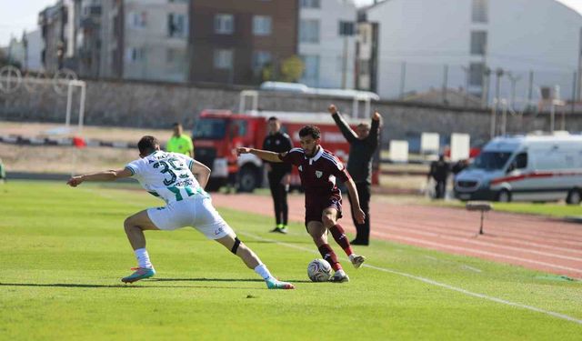 Trendyol 1. Lig'de Bandırmaspor, Iğdır FK'ya 2-1 mağlup oldu