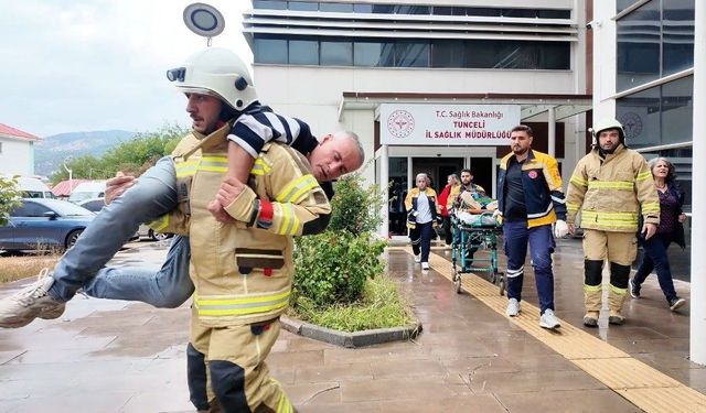 Tunceli'de deprem ve yangın tatbikatı gerçekleştirildi