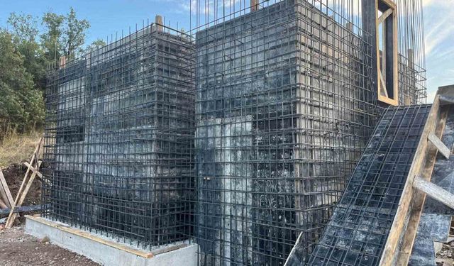 Uluköy'de içme suyu altyapısı yenilendi, modern borularla değiştirildi