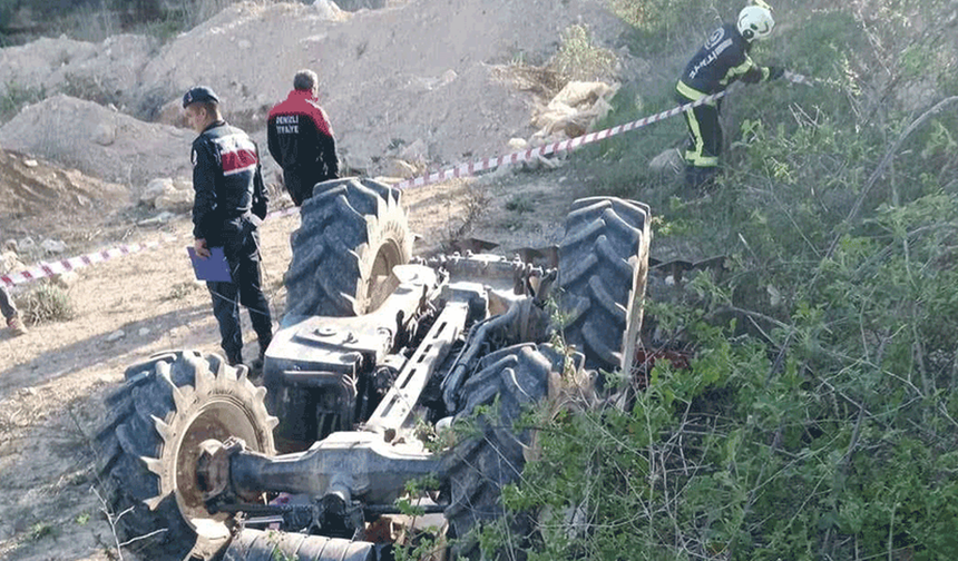Denizli’de feci ölüm: Devrilen traktörün altında kaldı!