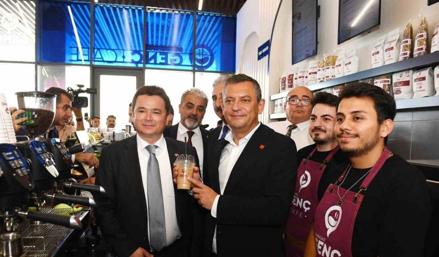 CHP Genel Başkanı Özel, Osmangazi Belediyesi’nin projelerini yerinde inceledi