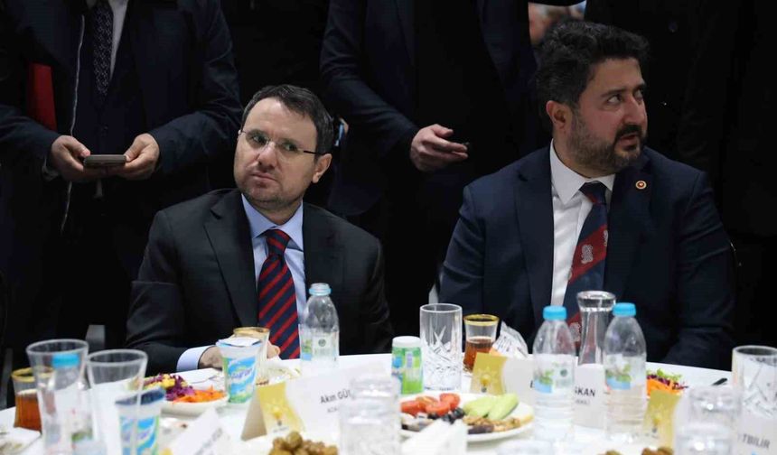 Adalet Bakanı Gürlek: 'Türkiye artık kendisine biçilen gömleğe sığmıyor, artık yeni anayasaya ihtiyacımız var'