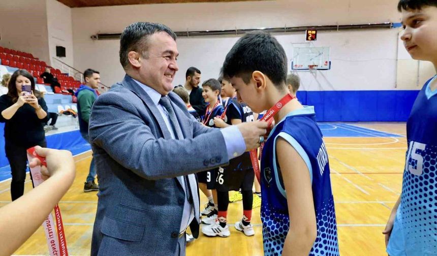 Bilecik'te Küçükler Basketbol Müsabakaları tamamlandı
