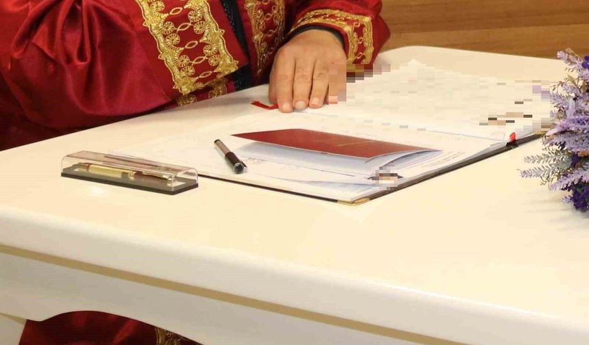 Tekirdağ'da 2025 yılında 7 bin 237 evlilik ve 3 bin 258 boşanma gerçekleşti