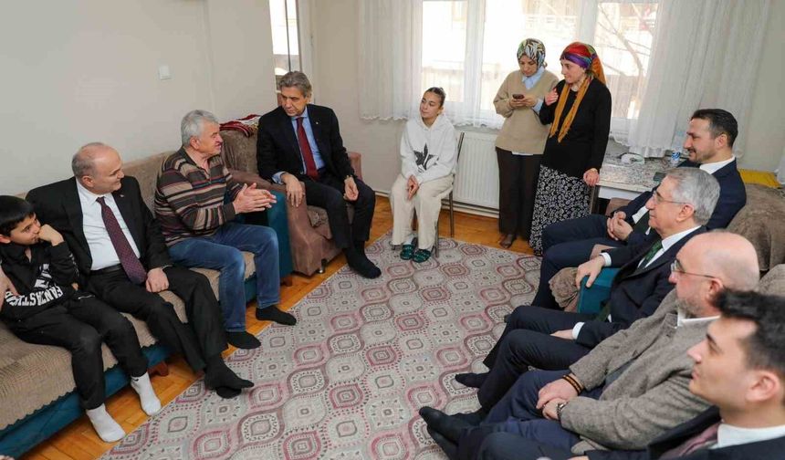 AK Parti yerel yönetimler başkanı Demir Düzce'ye geldi