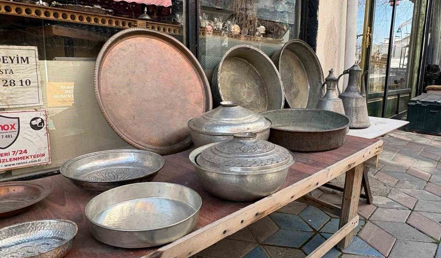 Başkent'in son bakır ustalarından Aytekin Küçük: 'Bakıra talep çok ama yetişecek çırak yok'