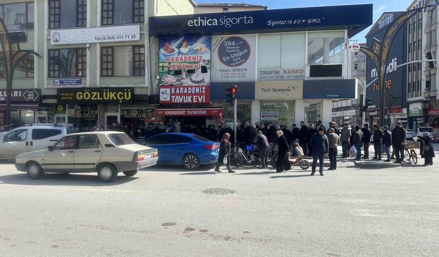 Çorum'da balıkçı baba ve oğlu 100 kasa ücretsiz balık dağıttı