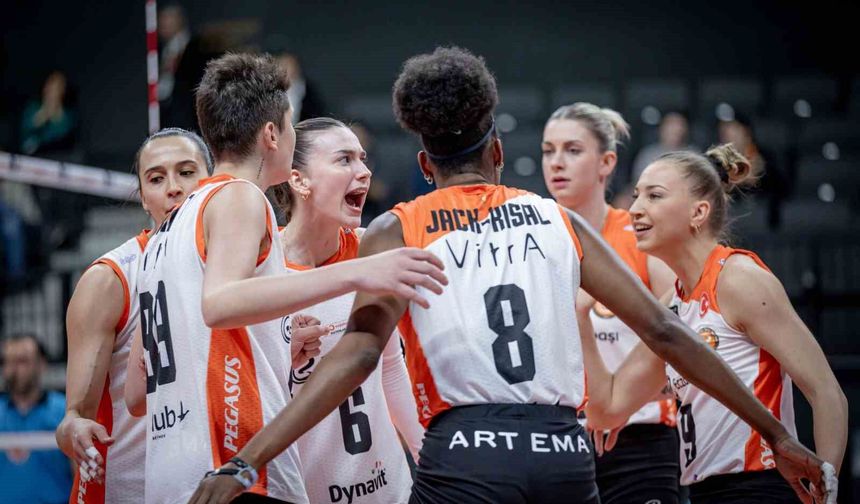 Eczacıbaşı Dynavit, Kupa Volley'de yarı finalde