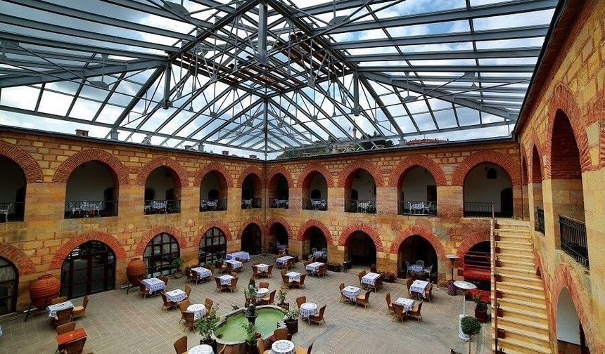 Kurşunlu Han sözleşmeye aykırı kullanımdan tahliye ediliyor