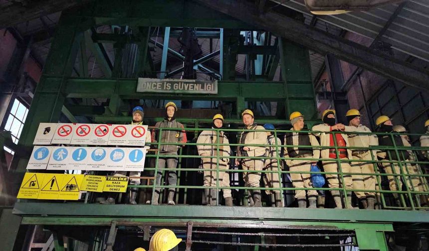 Maden faciasında hayatını kaybeden 263 madenci dualarla anıldı