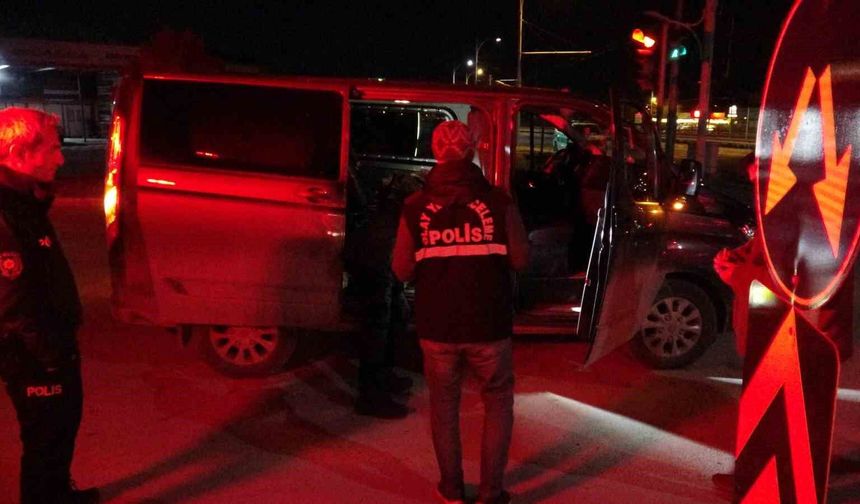 Malatya'da husumetlilerin bıçaklı kavgası: 5 yaralı, 4 gözaltı