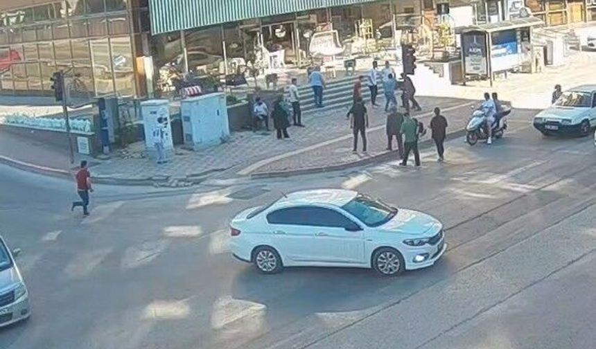 Silahla vurulan vatandaşa yerde yatarken tekme atan sanığa müebbet hapis cezası