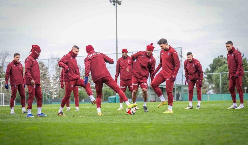 Trabzonspor hazırlıklarını tamamlayarak İstanbul'a hareket etti