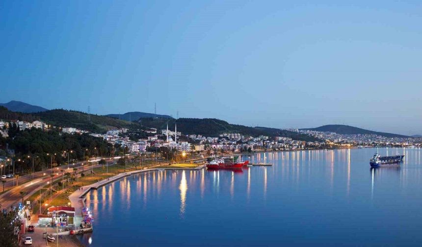 Aliağa'nın nüfusu 110 bin 892'ye ulaştı, Bergama'yı geride bıraktı.