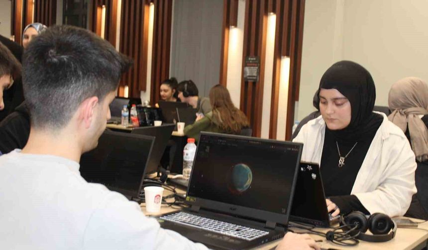 Kayseri'de Uzay Temalı TUA Astro Hackathon Yarışması Başladı