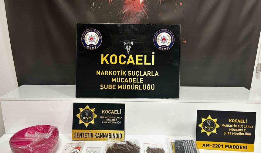 Kocaeli'de 4.920 Uyuşturucu Hap Ele Geçirildi