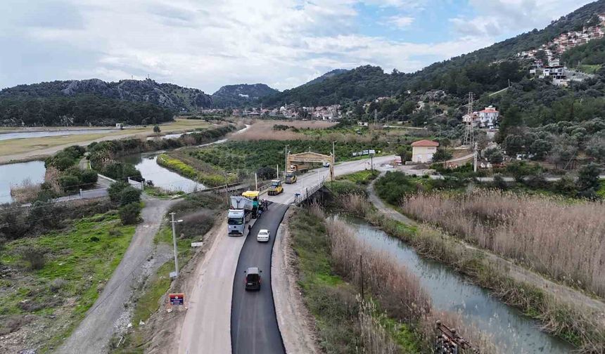 Muğla Büyükşehir Belediyesi Son İki Yılda 537 Kilometre Yol İnşa Etti
