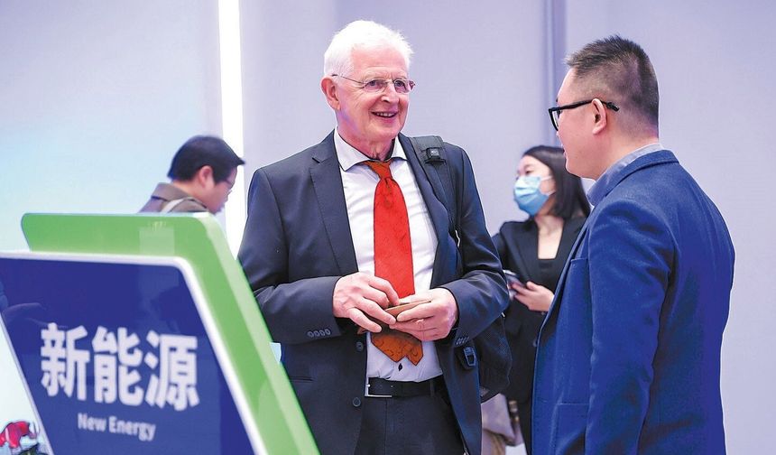 Pekin'de Sanayi İnovasyonunu Destekleyecek Yeni Projeler Başlatılıyor