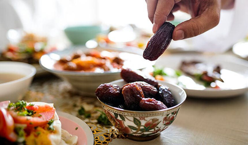 Kronik Hastayım ve Oruç Tutmak İstiyorum: İlaçlarımı Ne Zaman Almalıyım?