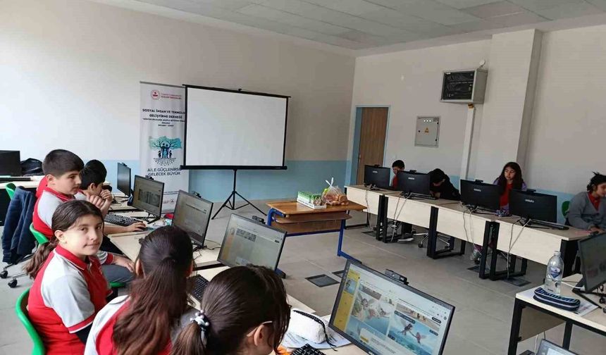 Sinop'ta Gençler Teknoloji Üzerinden Yenilikler Gerçekleştiriyor