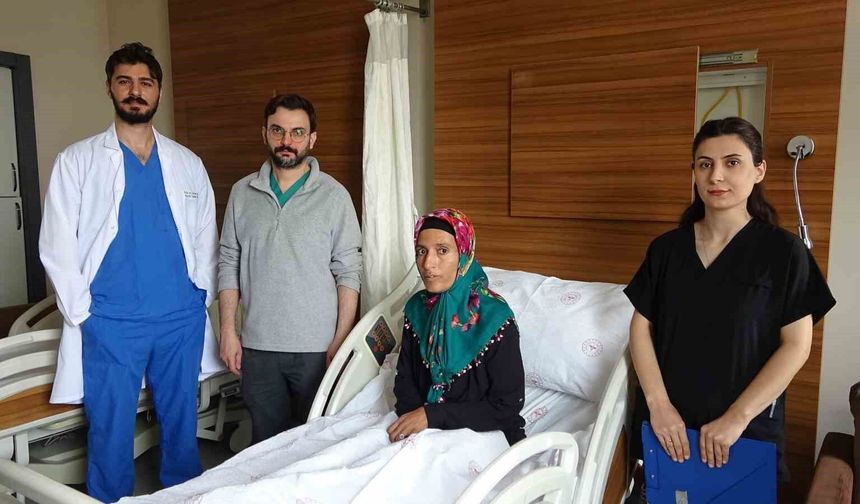 Van'da 36 Yaşındaki Kadın Başarılı Kalp Ameliyatıyla Sağlığına Kavuştu