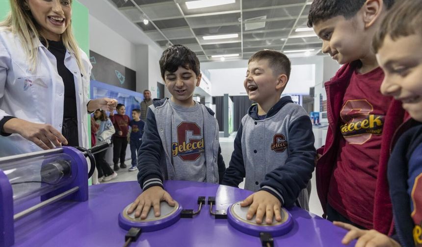 Mersin'de Mercan Bilim Merkezi 200 bin kişiyi ağırladı