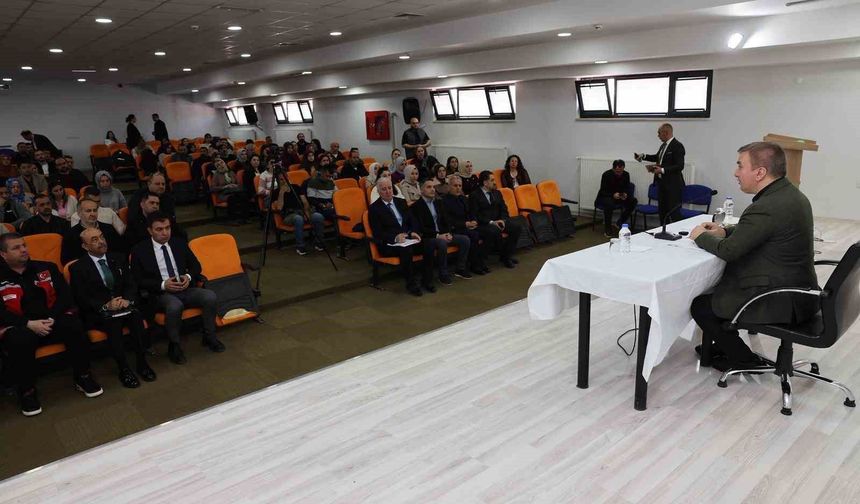 Rehber öğretmenler için istişare toplantısı yapıldı