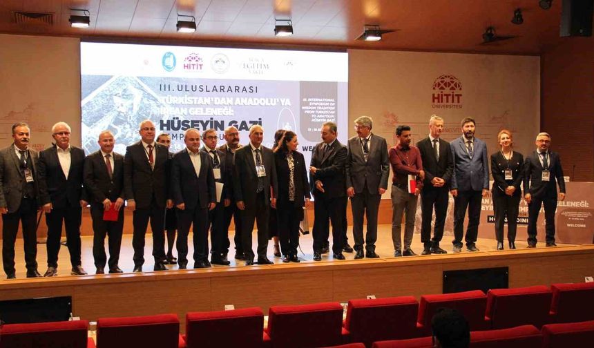 Uluslararası Türkistan'dan Anadolu'ya İrfan Geleneği: Hüseyin Gazi Sempozyumu başladı