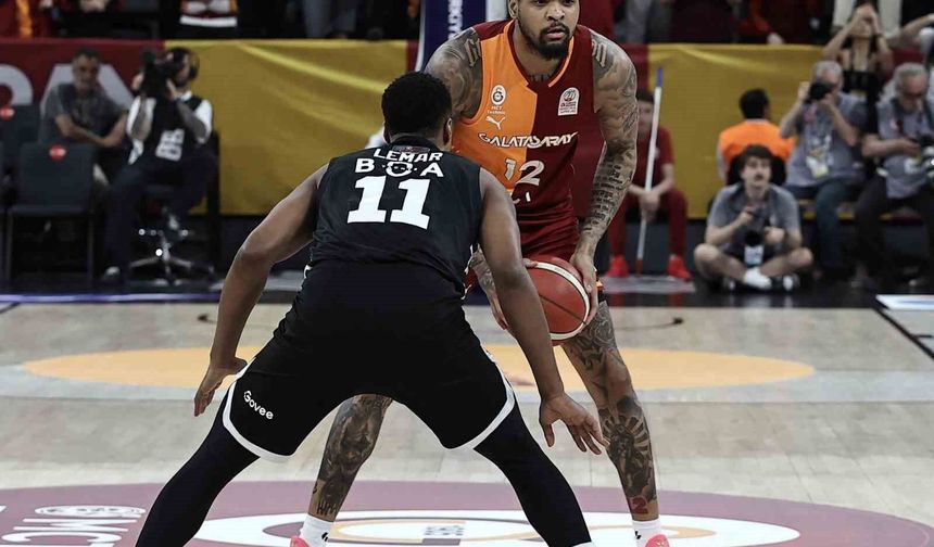 Beşiktaş ve Galatasaray yarı final için mücadele edecek