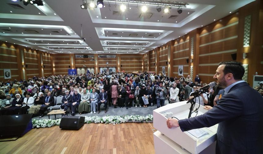 Cumhurbaşkanı Erdoğan, AK Parti İstanbul Kadın Kolları Danışma Meclisi'ne telefonla katıldı