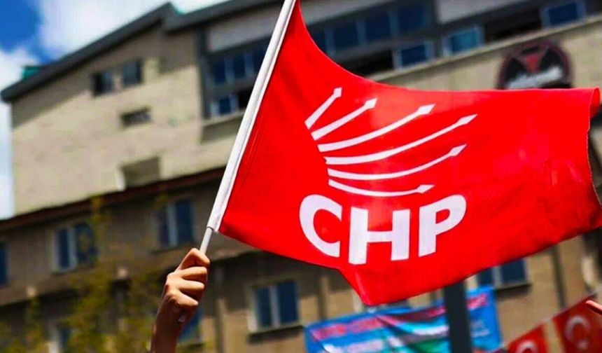CHP’de İzmir Depremi: Cemil Tugay Partisinden İstifa Etti
