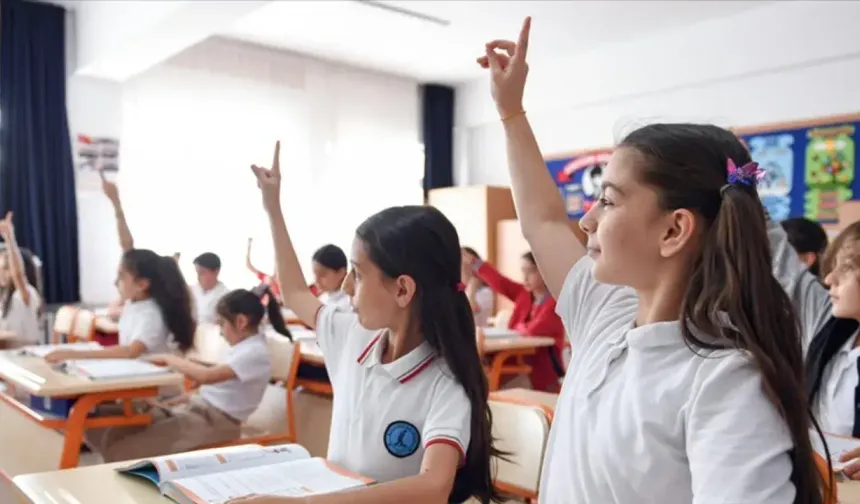 Öğrenci Devamsızlıkları Velilere 5, 10 ve 15’inci günlerde bildirilecek
