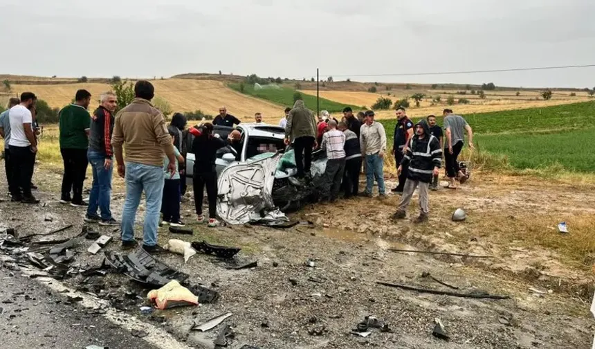 Kastamonu’da üç araç birbirine girdi: 1 kişi öldü, 5 kişi yaralandı
