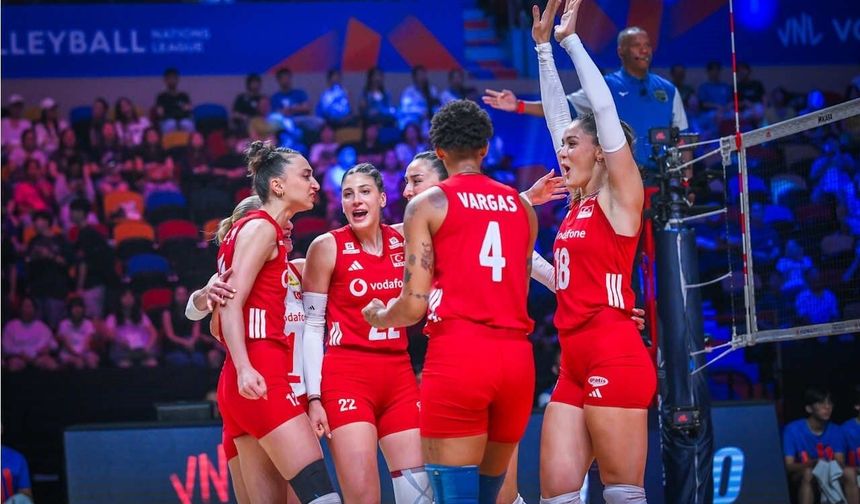 Türkiye 3-1 Slovenya maç sonucu: Filenin Sultanları Avrupa Şampiyonası’nda 2’de 2 yaptı