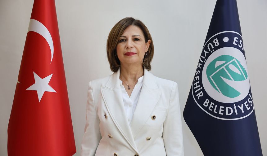 Günlerdir Konuşuluyordu, Resmen Açıkladı! Ayşe Ünlüce Yeni Parti’ye Katıldı