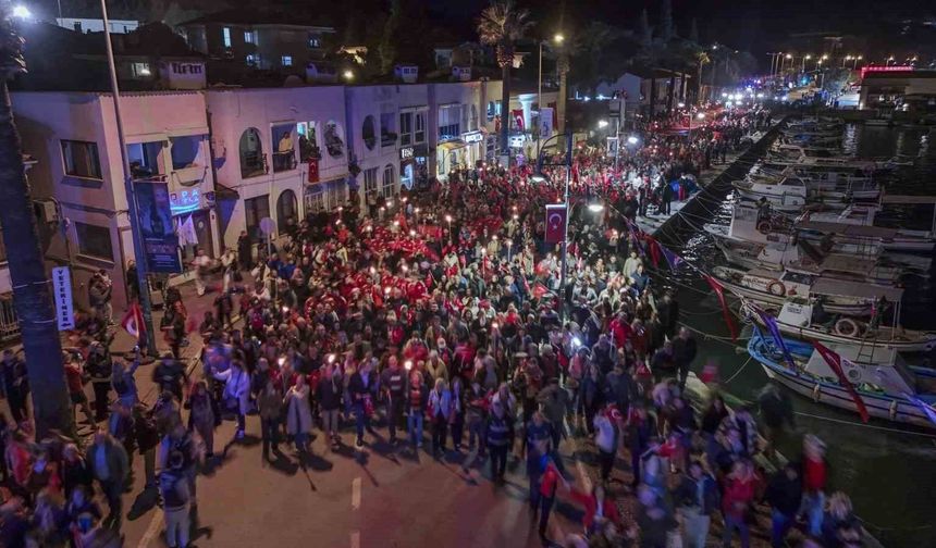 Ayvalık'ta 30 Ağustos Zafer Bayramı coşkusu