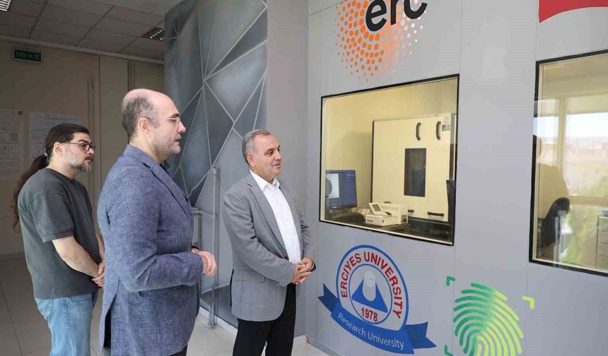 Erciyes Üniversitesi'nden Bilim Dünyasına Önemli Katkı: Yeni Araştırma Laboratuvarı Açıldı