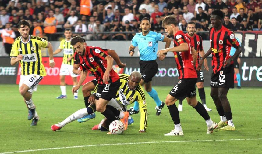 FENERE ŞOK! Gençlerbirliği Fenerbahçe'yi 2-1 yendi