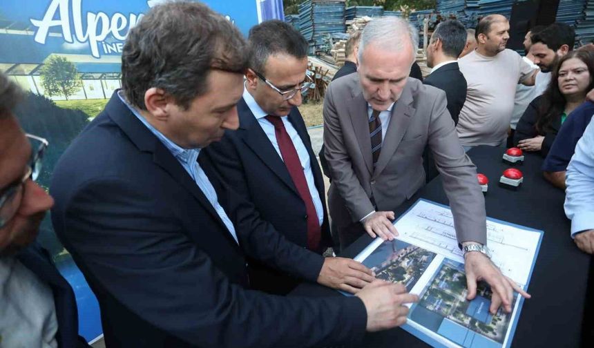 İnegöl'de Yeni Botanik Nikah ve Etkinlik Salonları'nın Temeli Atıldı