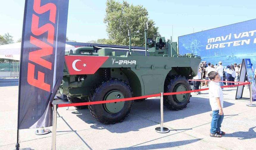 İnsansız Amfibi Araç İ-ZAHA, TEKNOFEST'te ilk kez sahne aldı