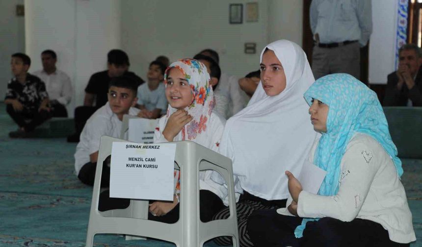 Şırnak'ta Kur'an Kursları Finali: Dereceye Giren Öğrencilere Ödülleri Verildi