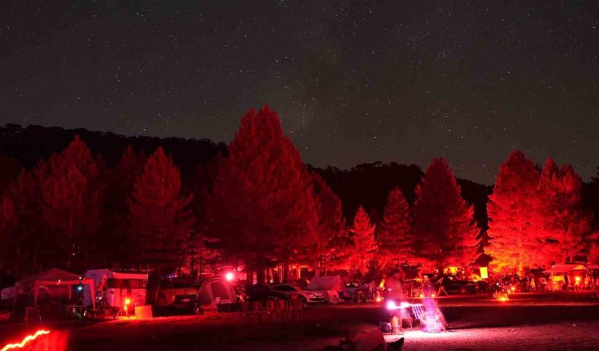 Topuklu Yaylası'nda Yıldızlarla Dolu Bir Gece