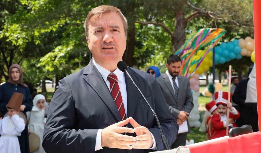 Vali Aydoğdu'dan Mevlid Kandili'ne özel mesaj