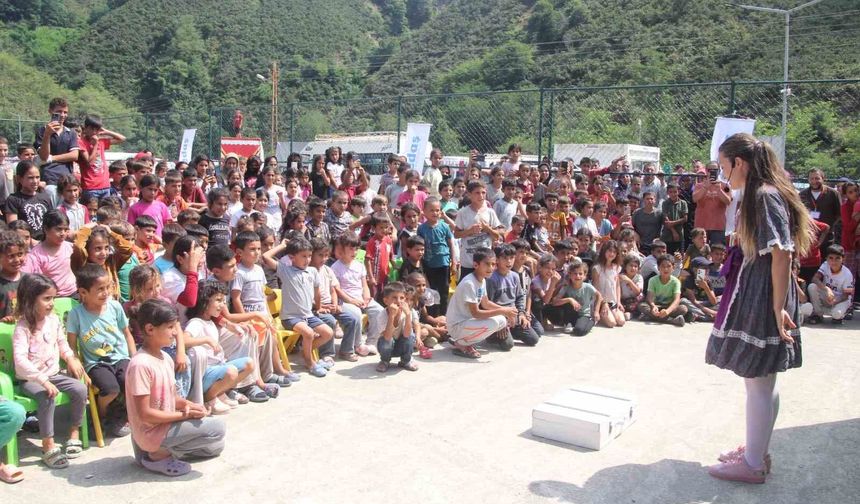 YEDAŞ'tan Tarım İşçileri Çocuklarına Mutluluk Projesi
