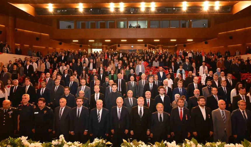 15 Temmuz Yarışmalarının Türkiye Finali Bursa'da Coşkuyla Gerçekleşti