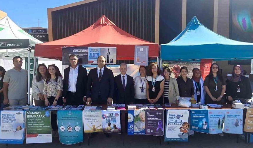 Erzincan'da Halk Sağlığı Haftası İçin Farkındalık Standı Kuruldu